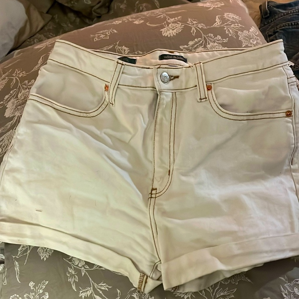 Wild fable highest rise white shorts with brown stitching